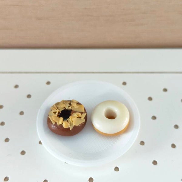 Donuts Choco met Nootjes + Witte Chocolade