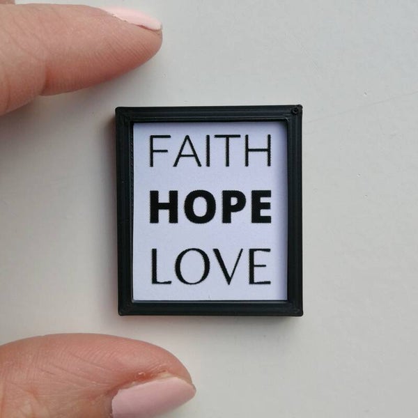 Faith Hope Love Zwart