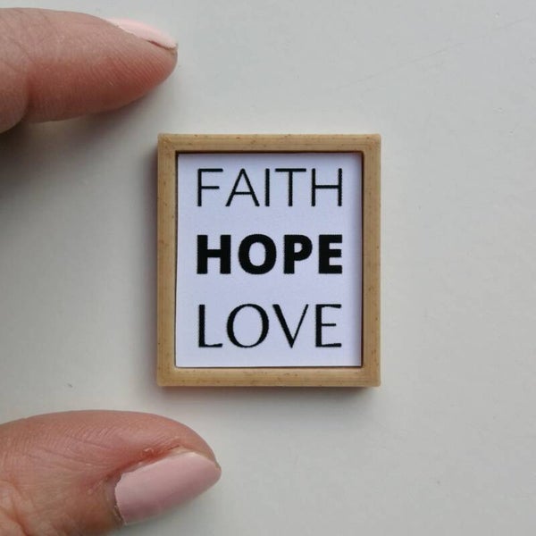 Faith Hope Love Naturel