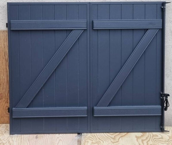 Volet battant pcv gris 2 vantaux
