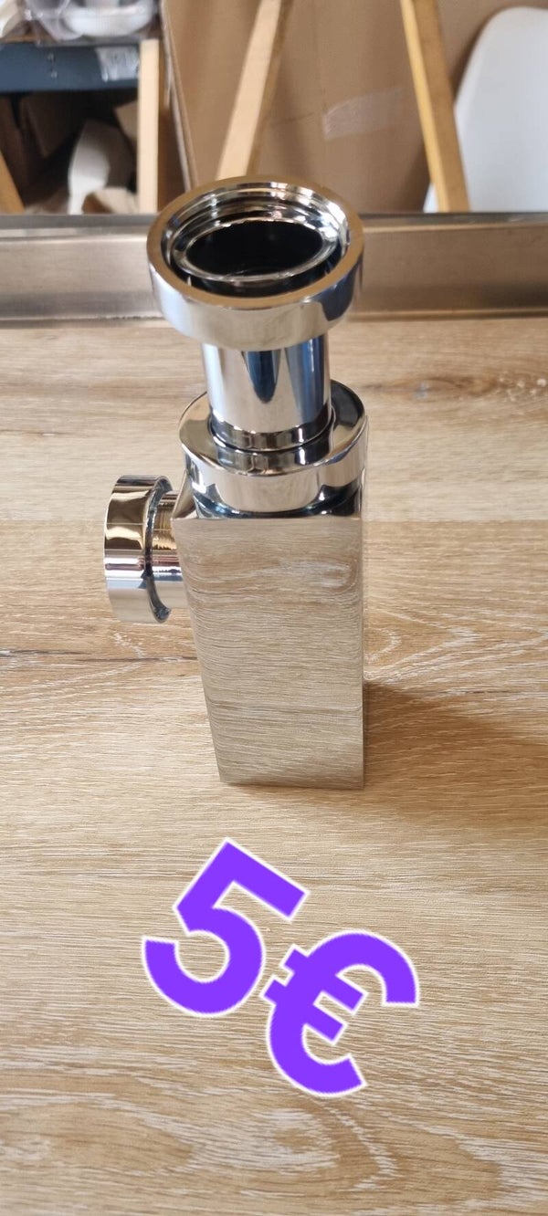 siphon en laiton.