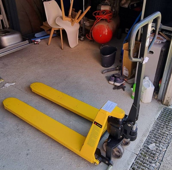 transpalette hyster haut levé