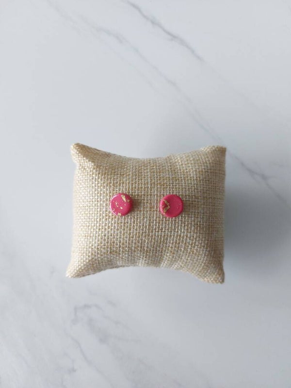 Polymer studs