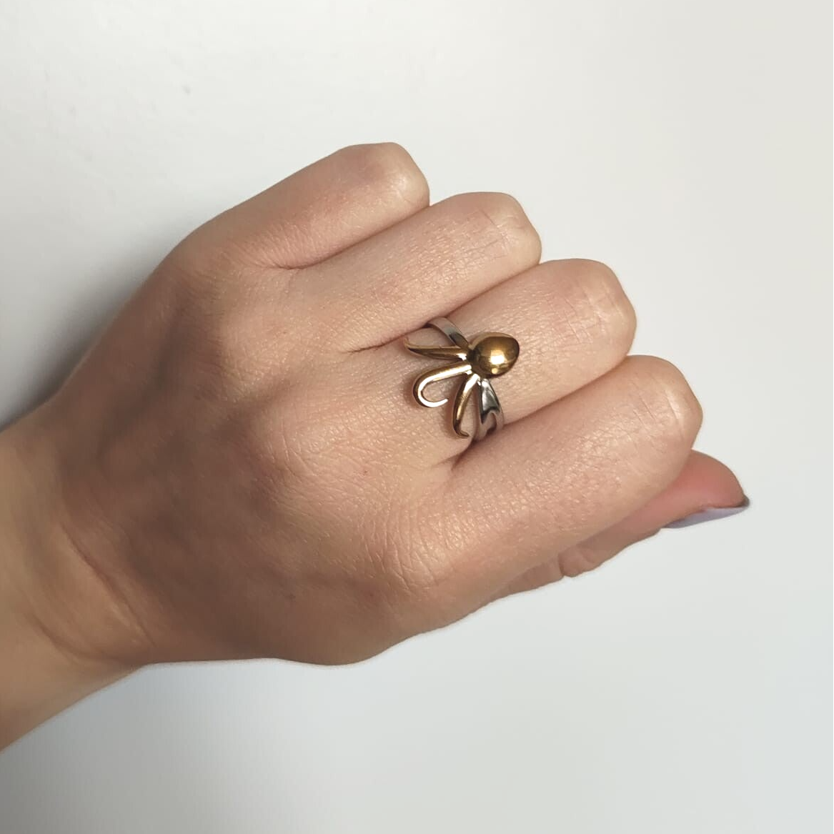 Ring 022