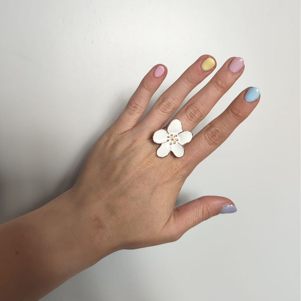 Ring 004