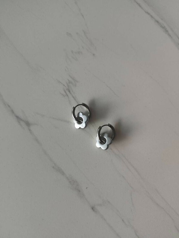 Silver metalics