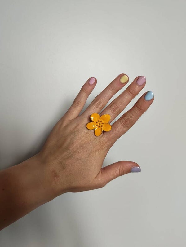 Ring 002