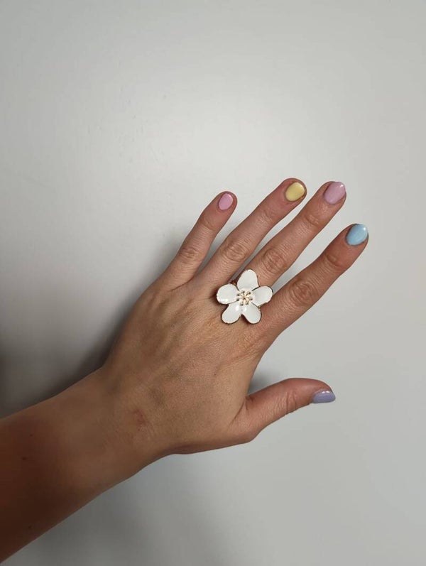 Ring 004