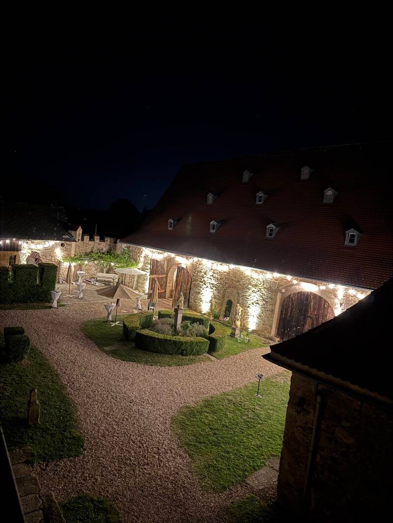 Beleuchtung Innenhof 