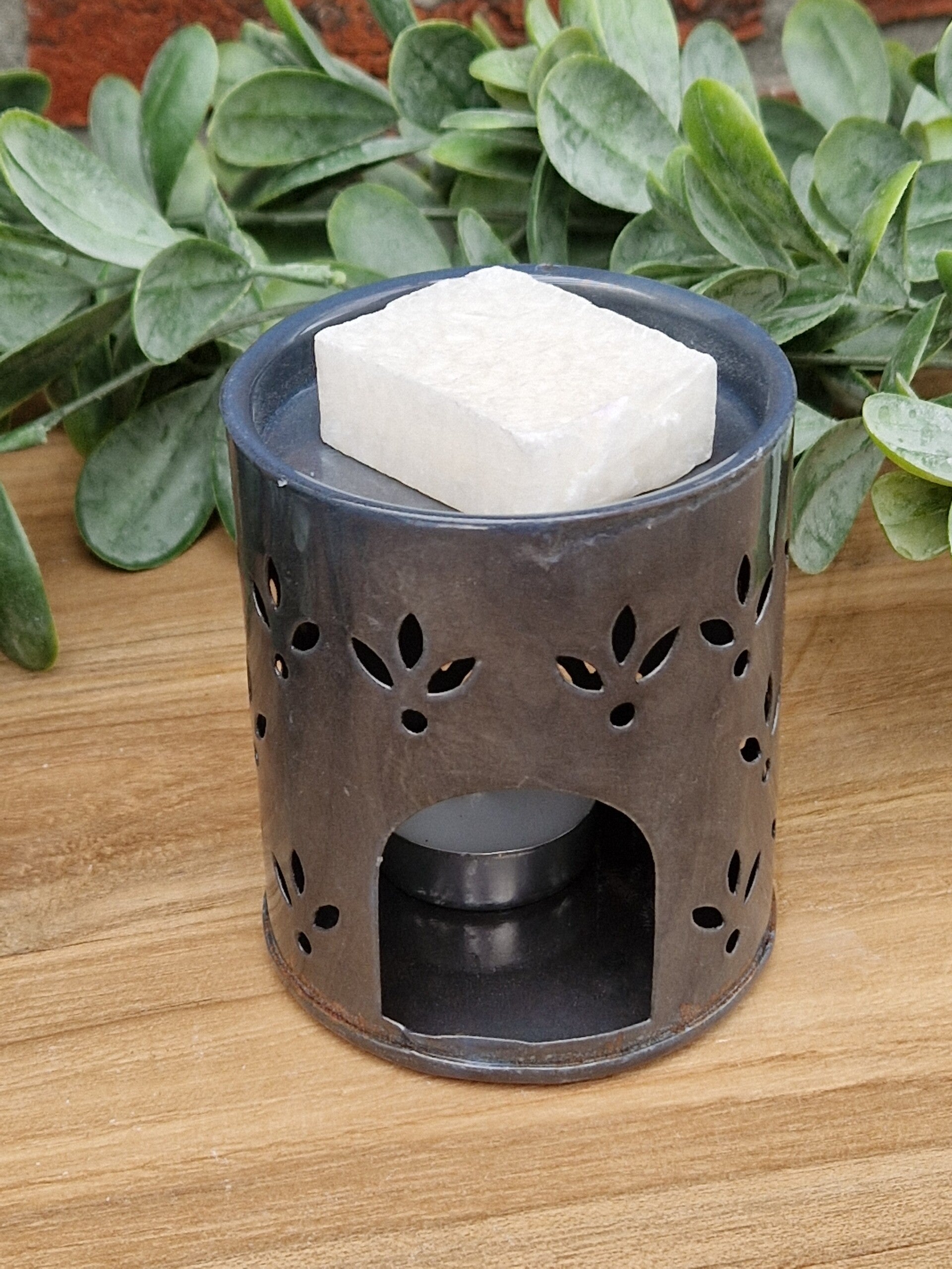 Geurbrander round flower     In diverse kleuren verkrijgbaar