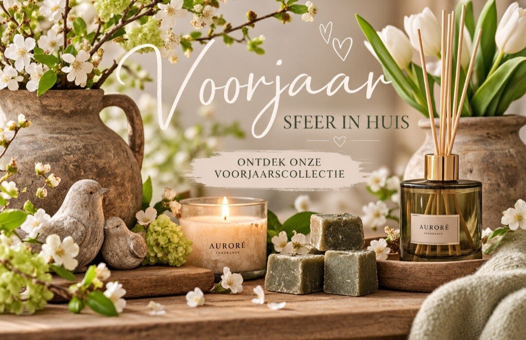 Haal het voorjaar in huis met onze nieuwste selectie woondecoratie, zijden bloemen en heerlijk geurende amber vormen voor een sfeervol interieur.
