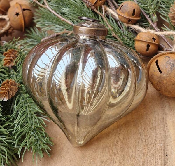 6487 Kerstbal Smoke