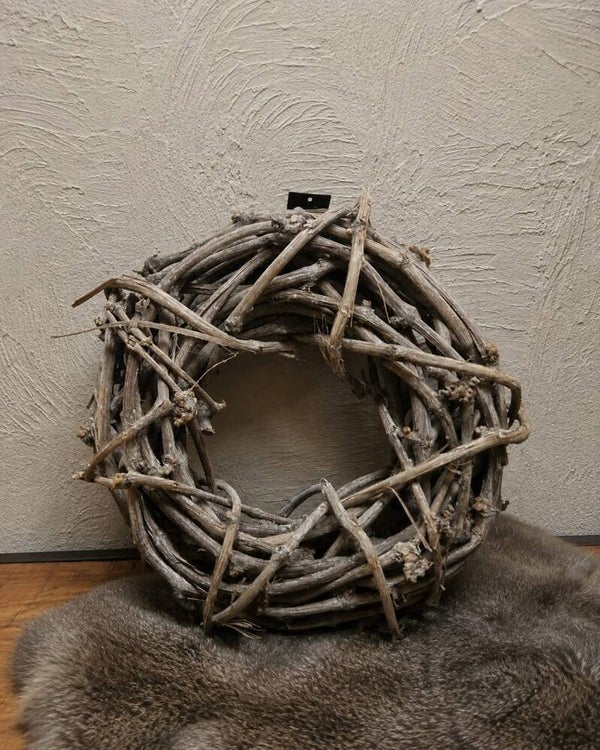 Robuuste houten krans S