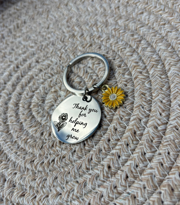 Thankyou for helping me grow keyring