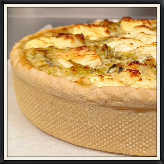QUICHE POIREAUX ET CHEVRE  8 PERSONNES