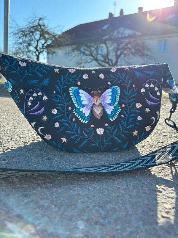 Moon Bag - Moth