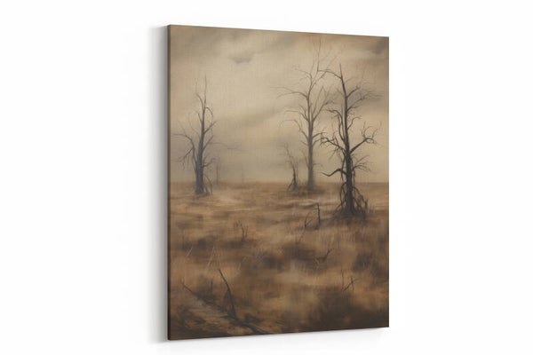 Droog landschap met kale bomen