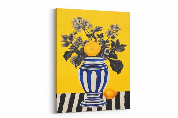 Vaas met zonnebloemen