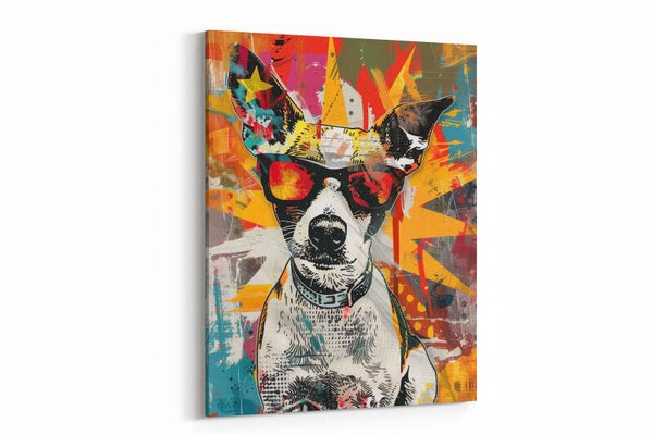 Een speelse hond met een extravagante bril en een dynamische achtergrond