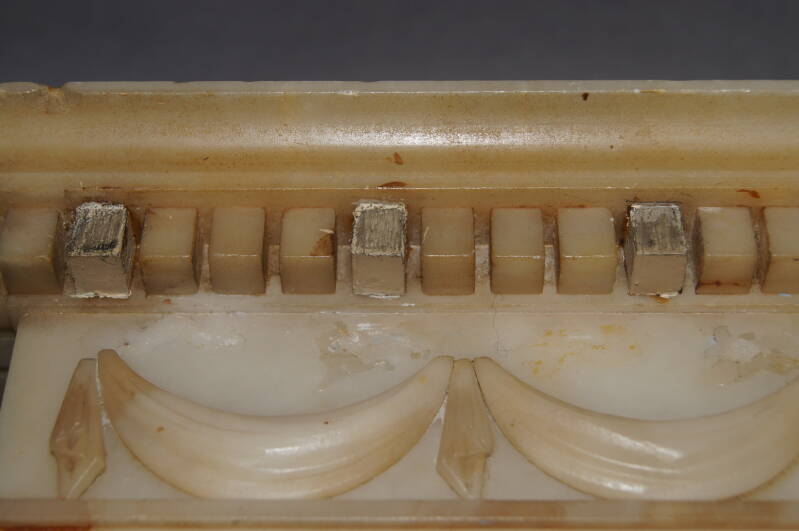 Sommige blokjes zijn aan vervanging toe.