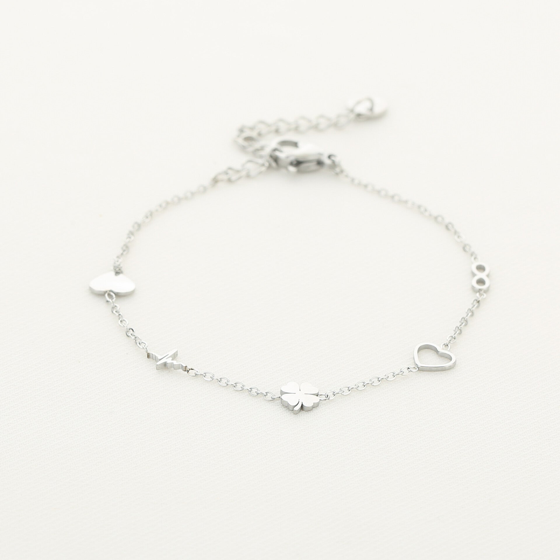 Armband met bedels zilver