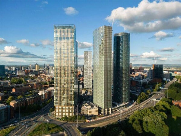 Stylish 38th Floor Two-Bedroom Two-Bathroom Apartment at The Blade. Available NOW!