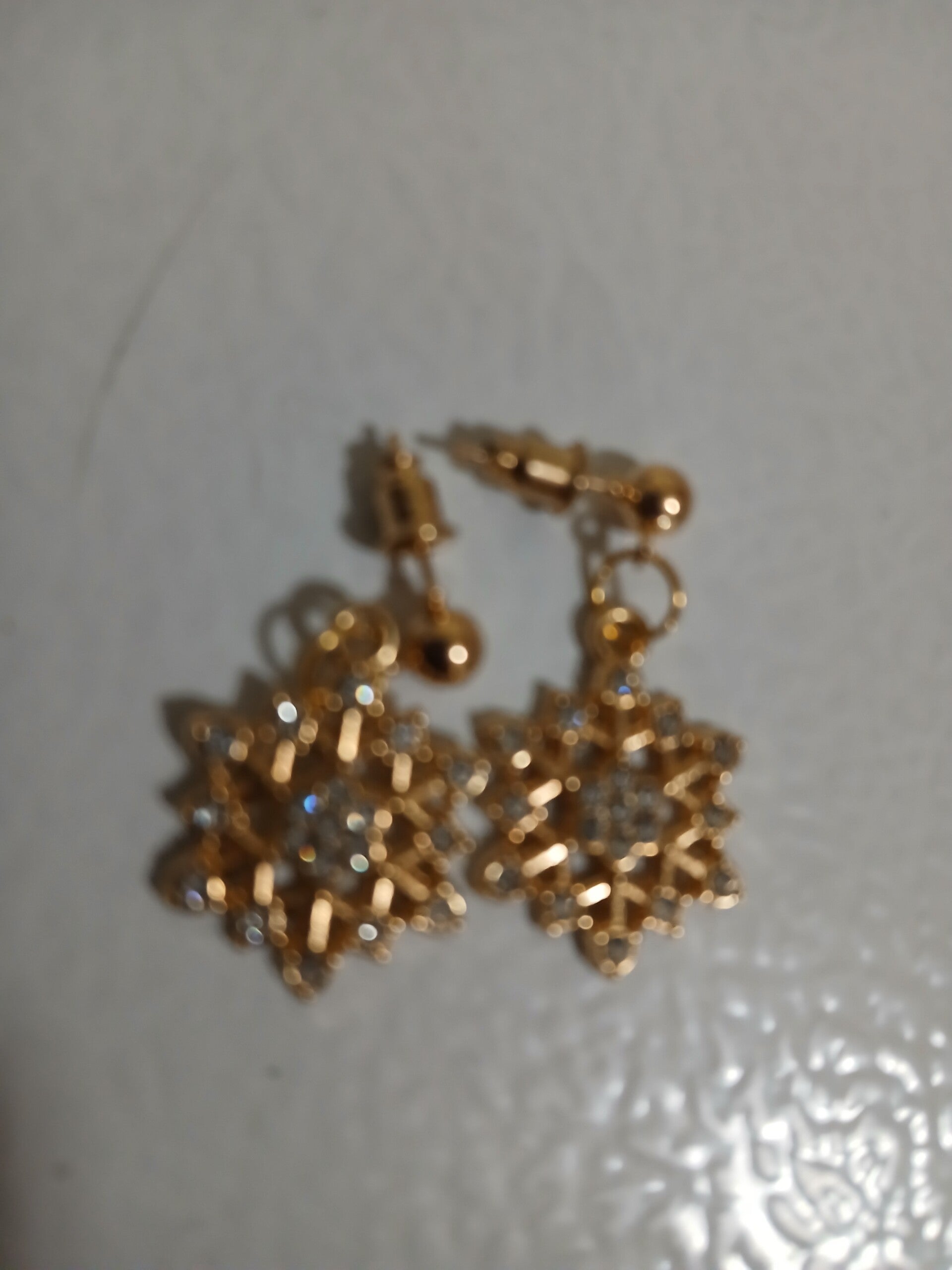 Holiday Christmas Post with Snowflake Gold Sparkle