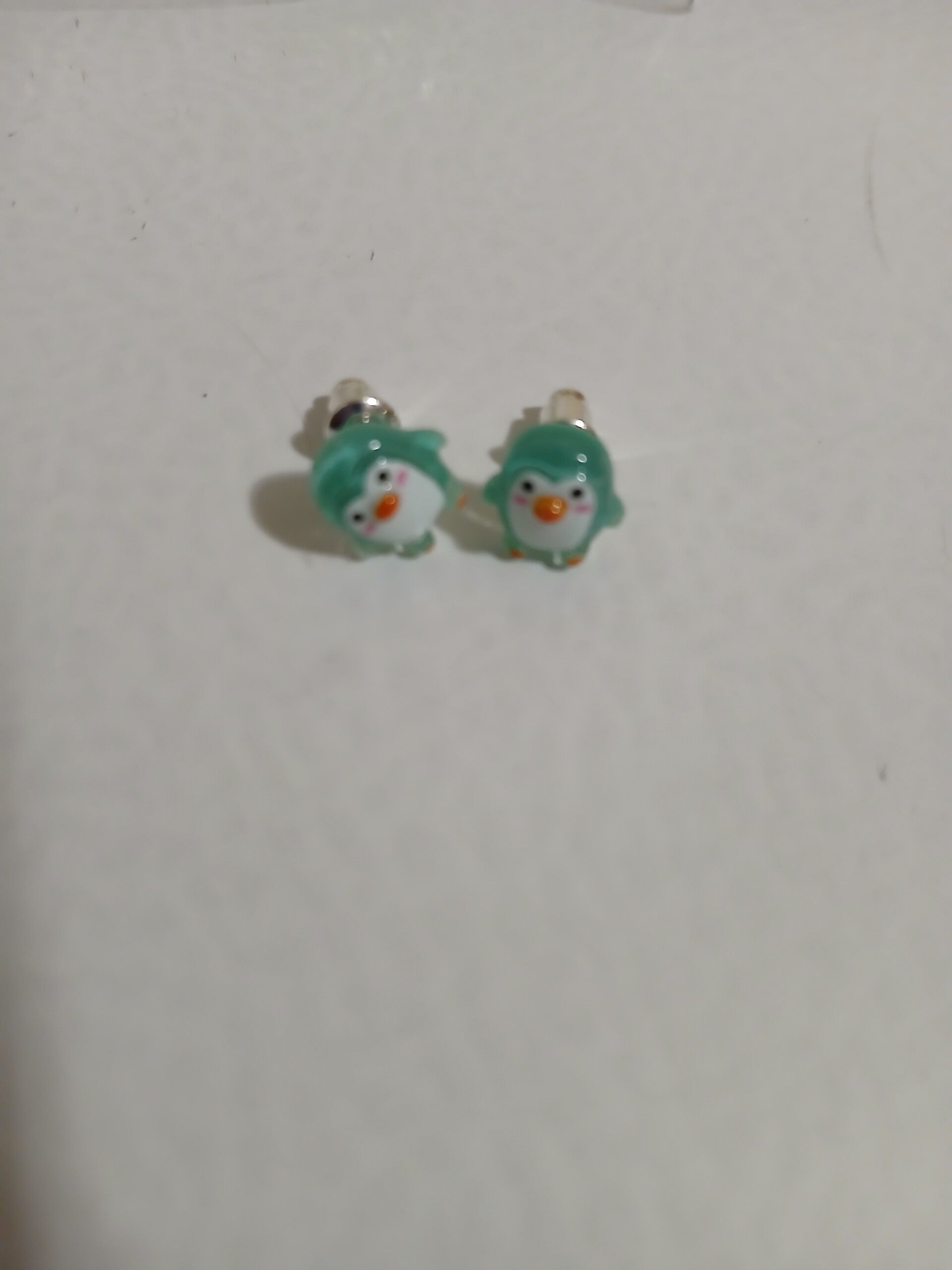 Post Penguins Green TINY