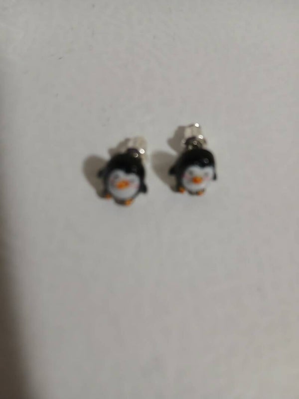 Post Penguins (TINY)