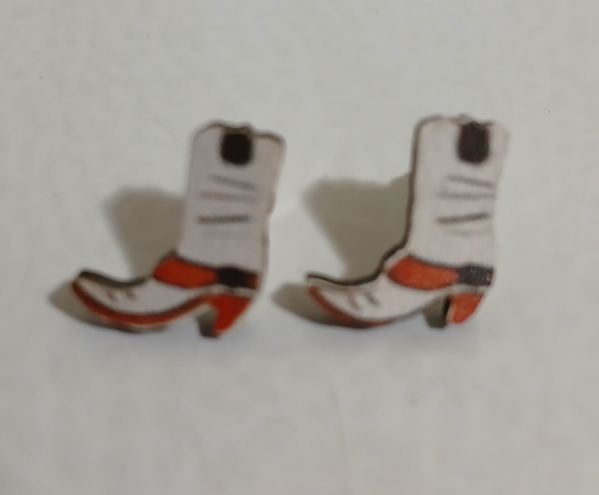 Post Cowgirl Boots White with Red