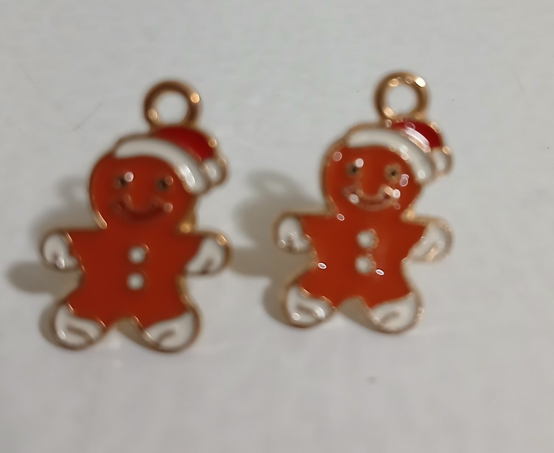 Holiday Christmas Posts Gingerbread men in brown