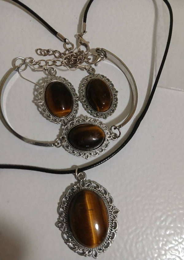 Bracelet Set (Men/Women) Tiger Eye Adjustable Dark can sell separate