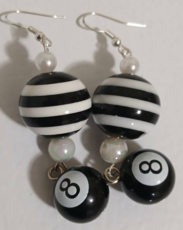 Dangle 8 Balls with striped bead