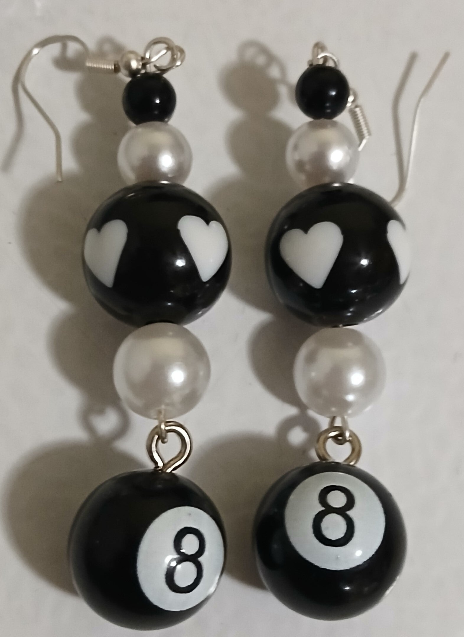 Dangle 8 Balls with hearts black