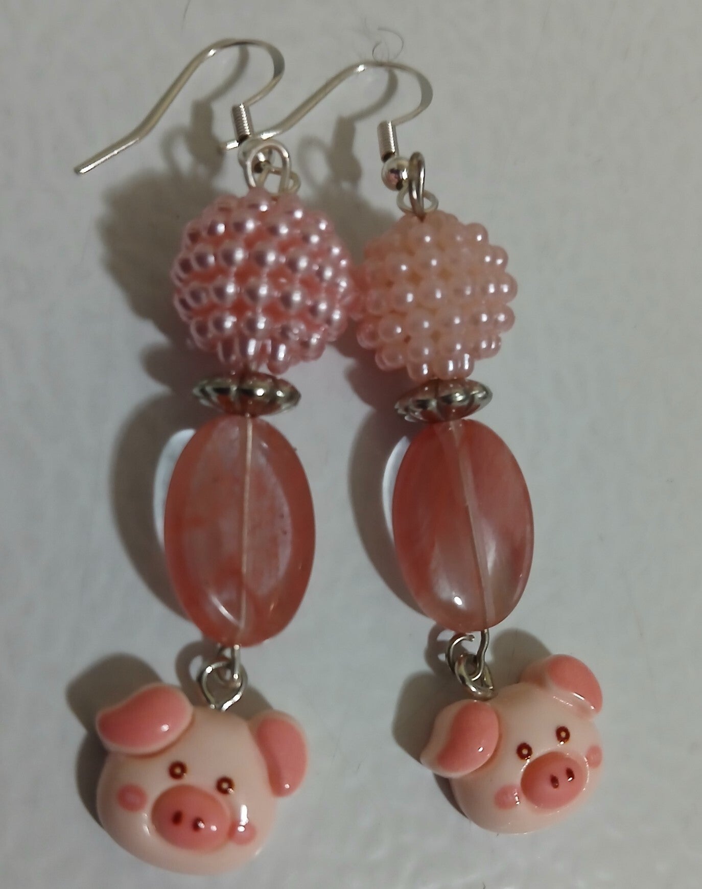 Dangle Pigs
