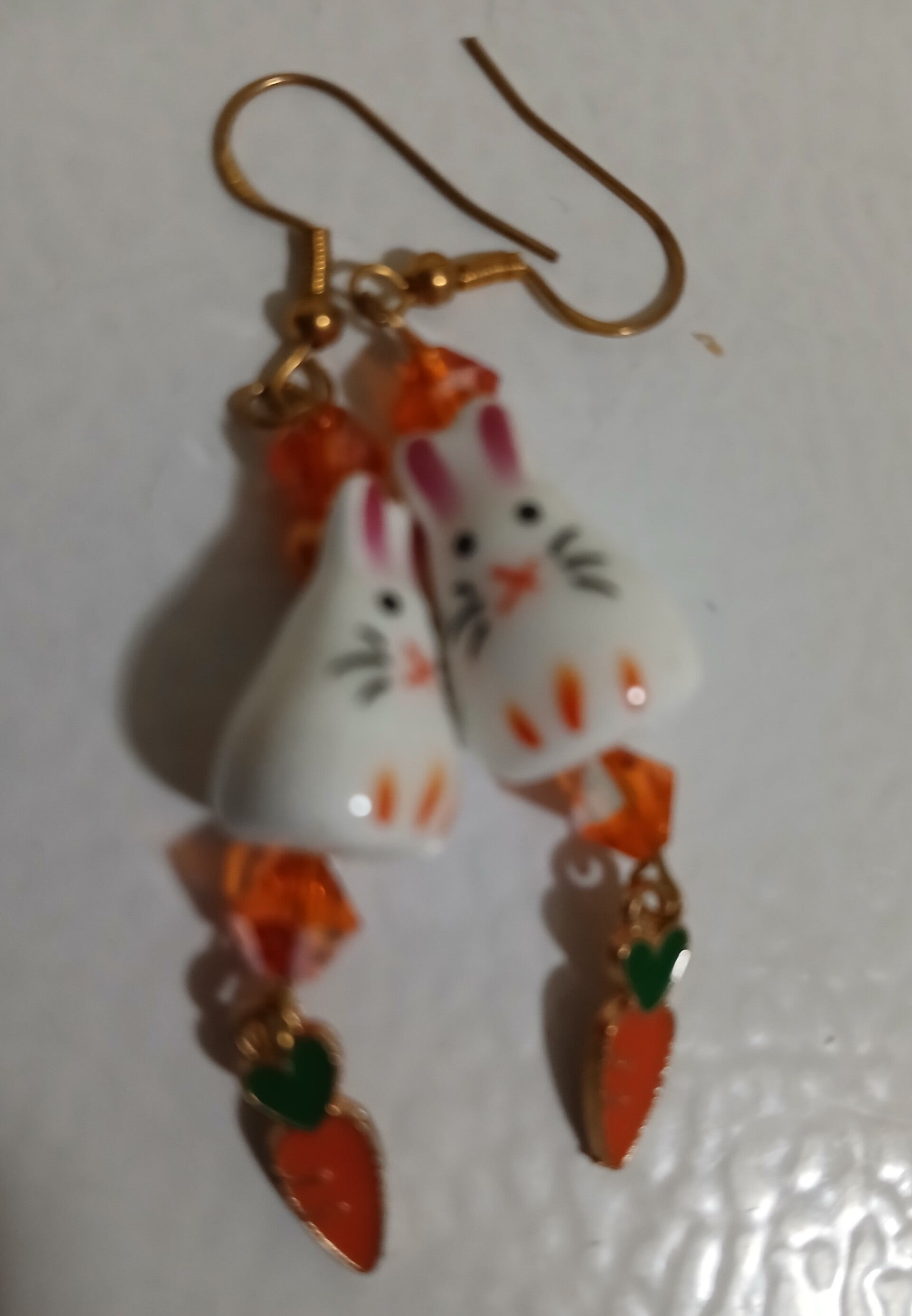 Holiday Easter Dangle Rabbit with Carrot