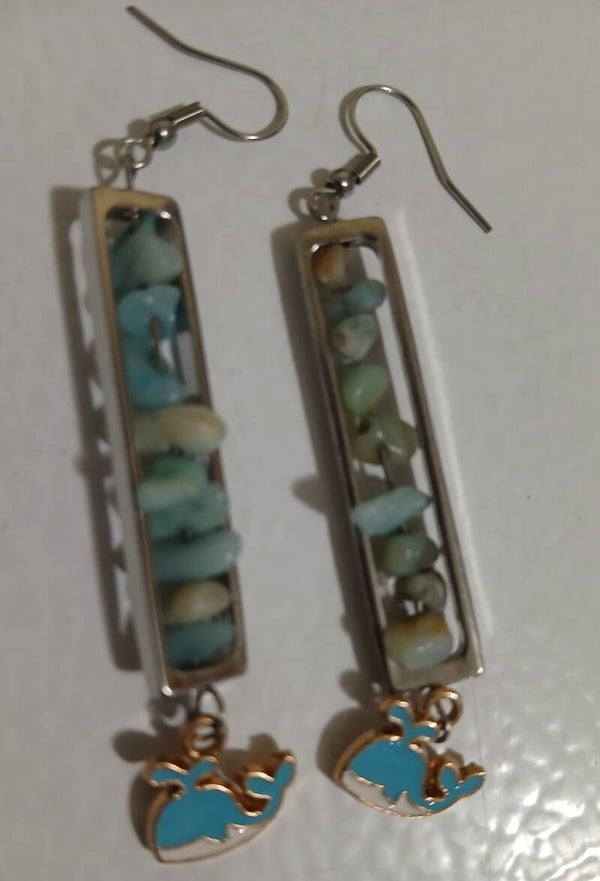 Dangle Whale Bubbles