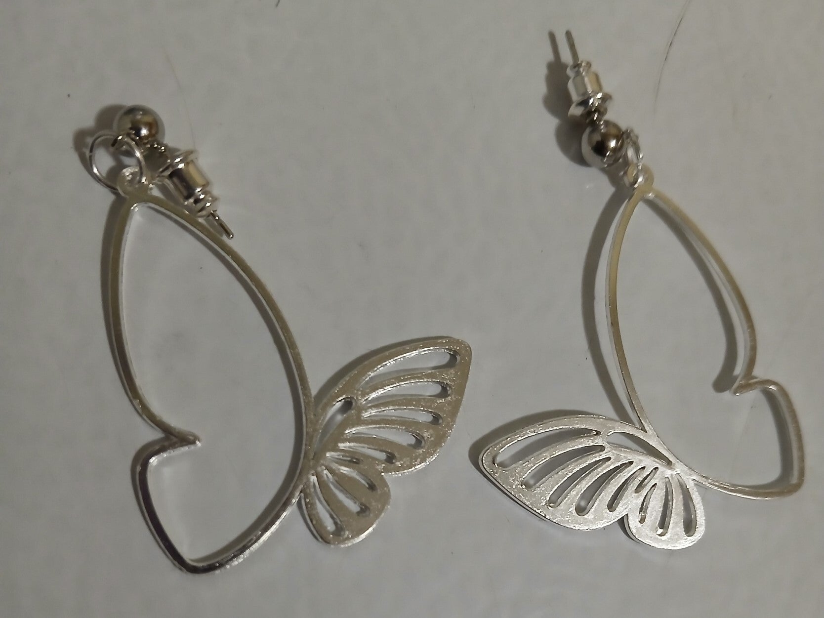 Post with Butterfly Silver large