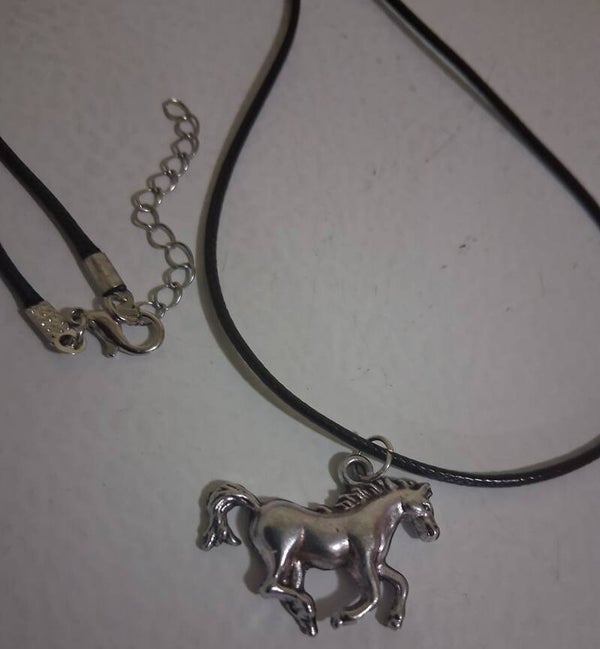 Neckchains Horse Pendant