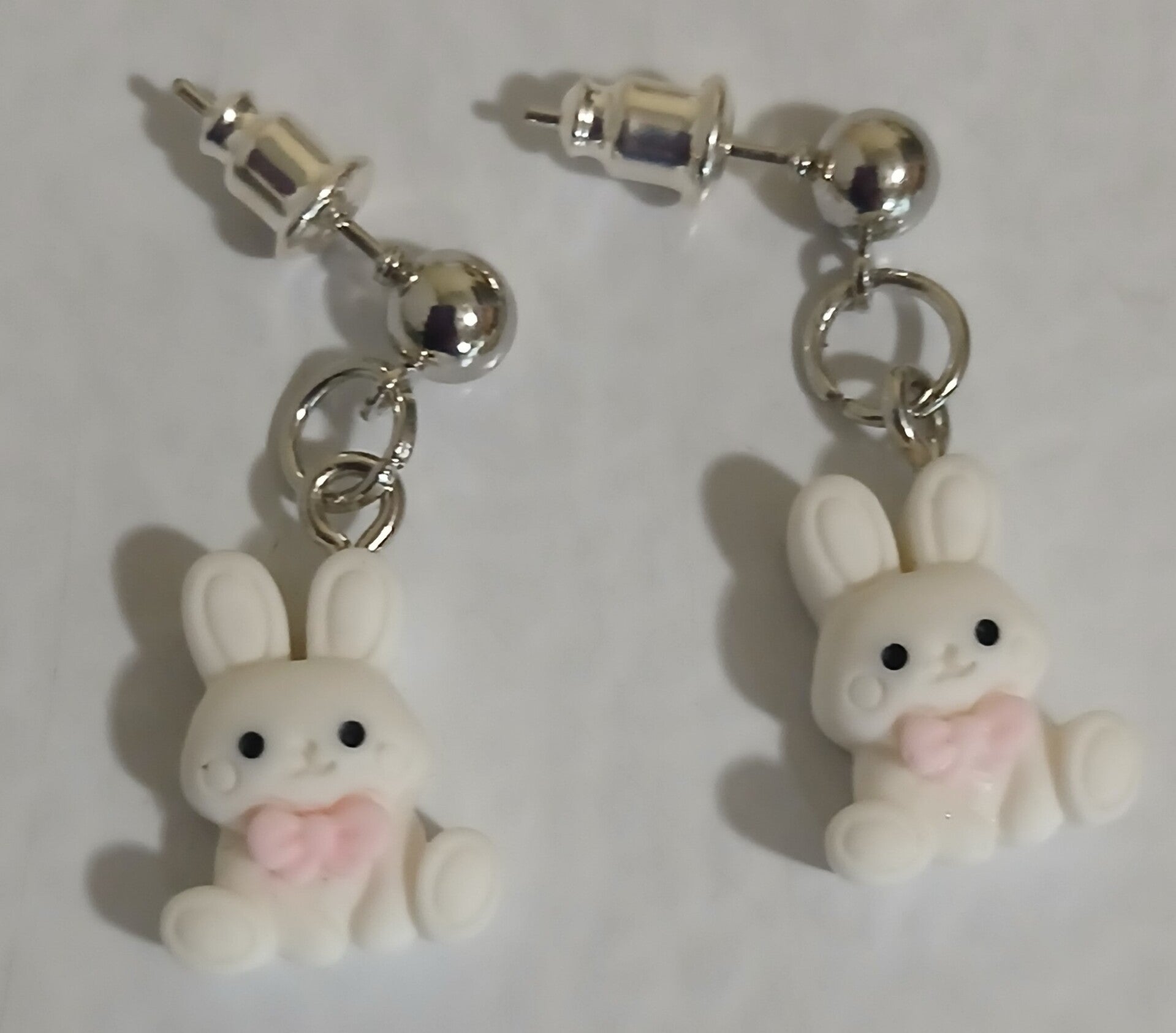 Posts With (Holiday Easter) White Bunny