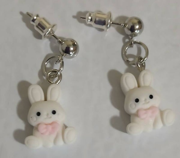 Posts With (Holiday Easter) White Bunny