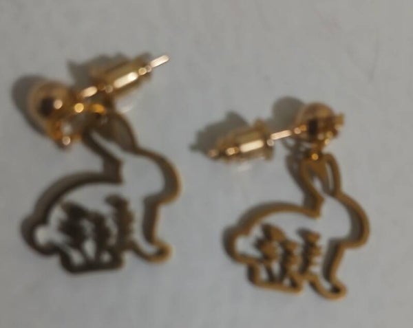 Posts with Holiday Rabbit Gold