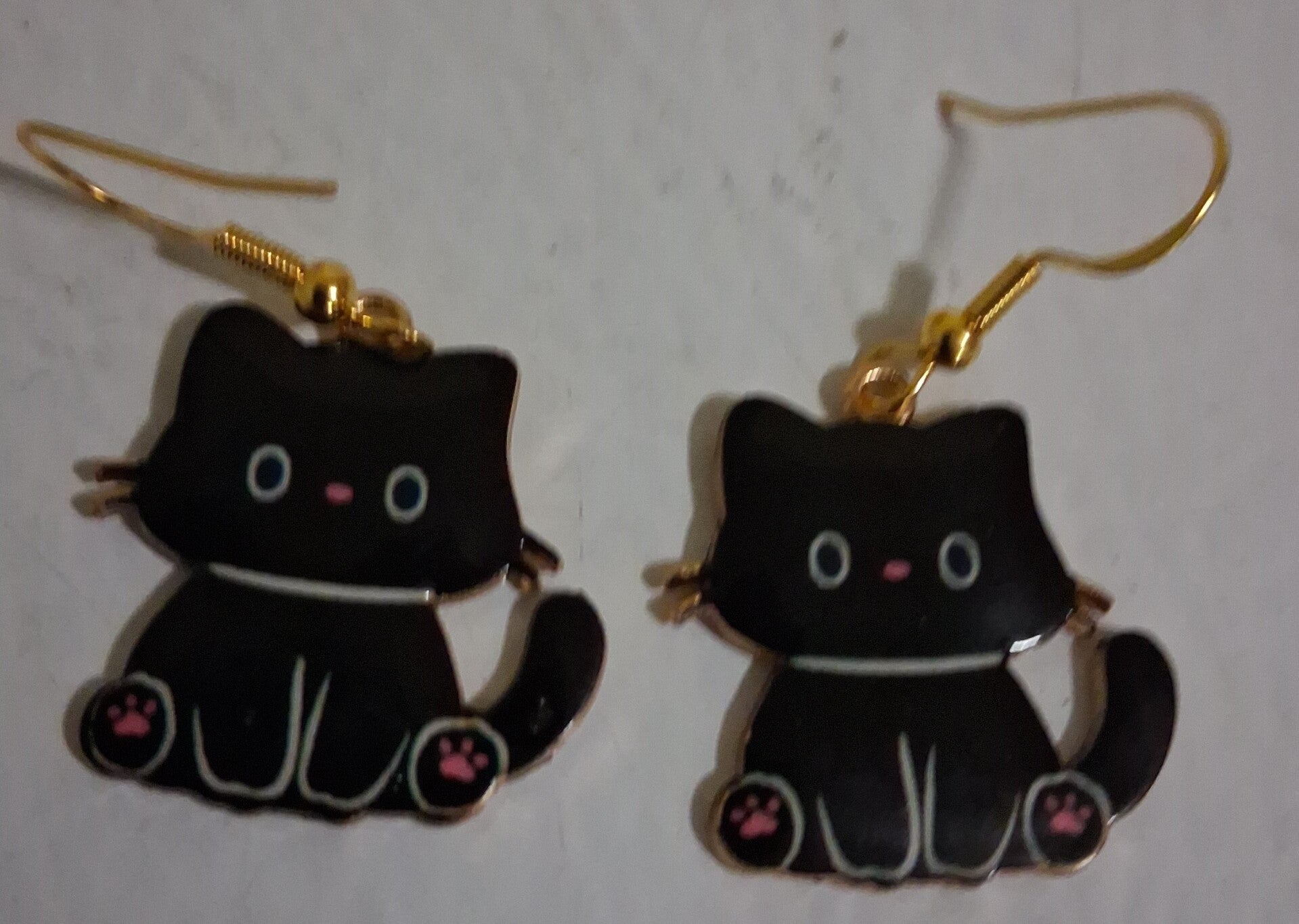 Fish Hook Kitty All Black