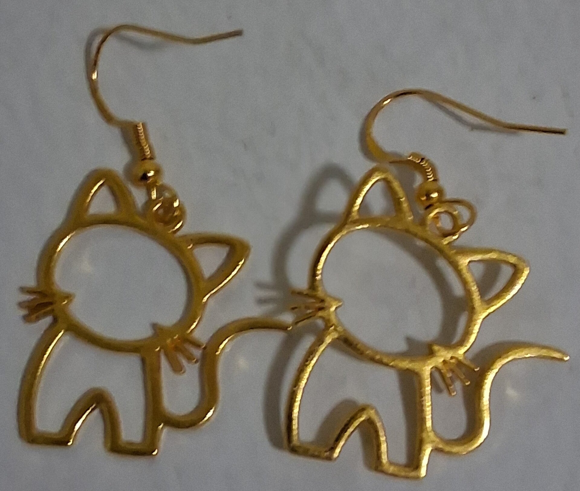 Fish hooks wtih Kitty Gold wire