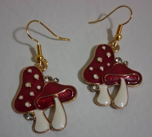 Fish hooks with Red Mushrooms double
