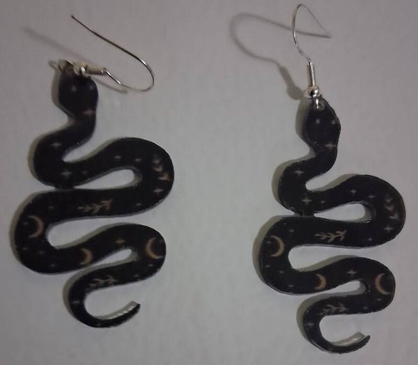 Fish hooks with Snakes