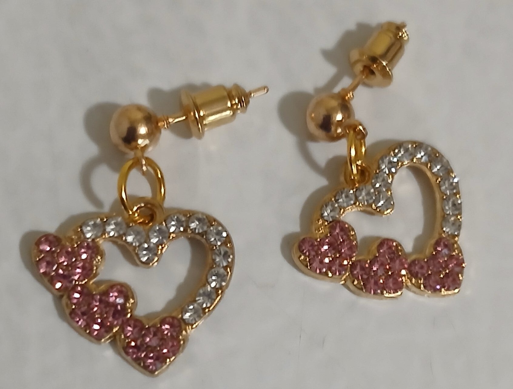 Posts with Sparkly Hearts Pink