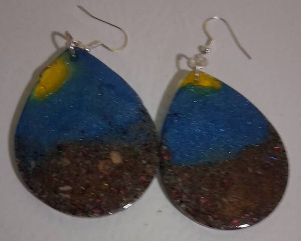 Resin dog ashes basic beach scene earrings. Custom order example only