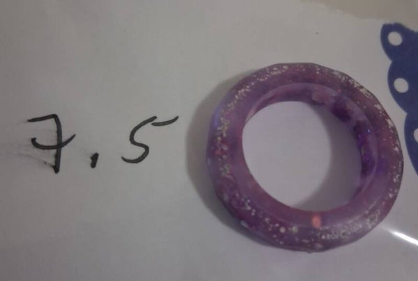 Resin Ring Purple Glitter 7.5