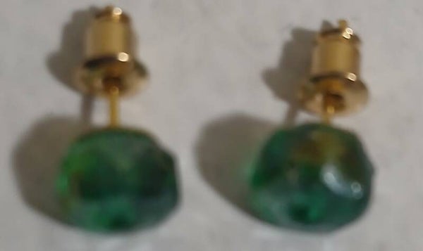 Stud Crystal Dark Green